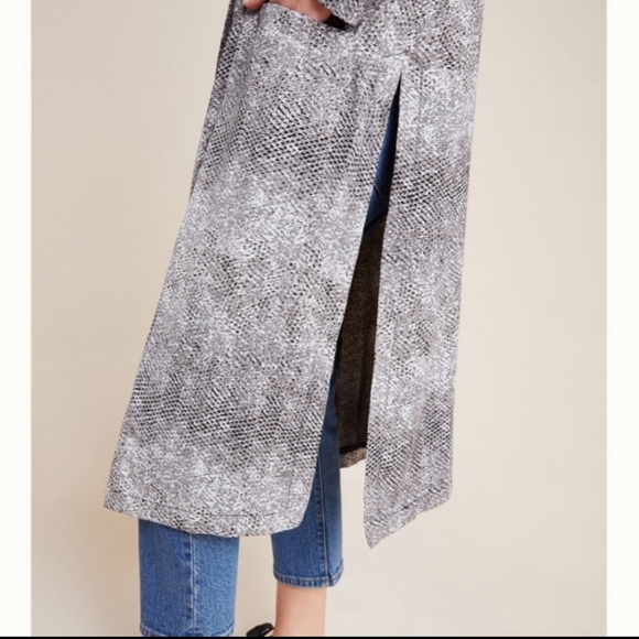 Snake print duster - Picture 2 of 6